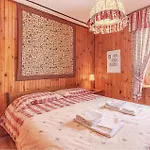 Casa Tzezerea *
