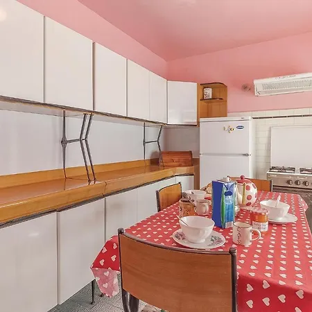 Casa Tzezerea Lägenhet *